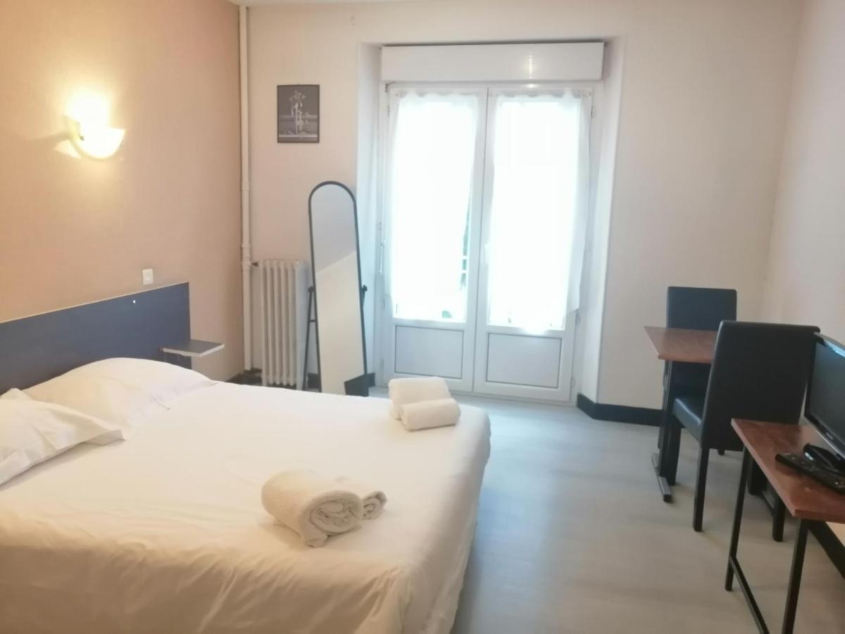 Hotel Francois Ier Bagneres-de-Luchon Екстер'єр фото
