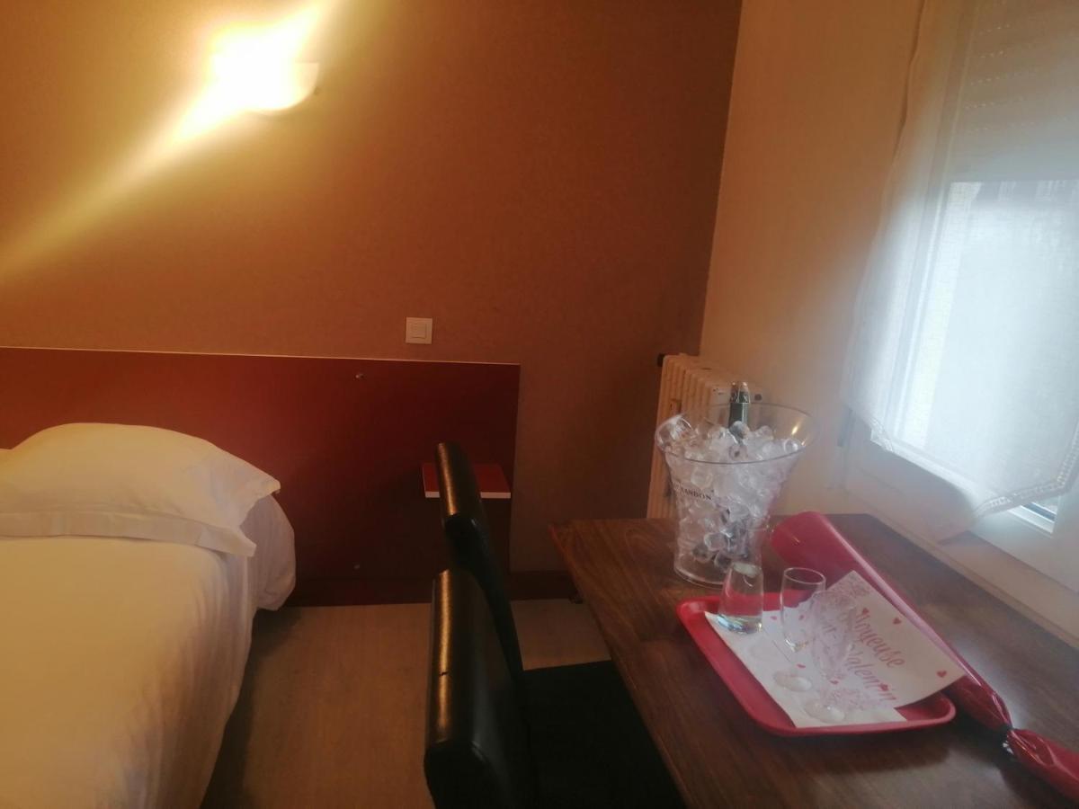 Hotel Francois Ier Bagneres-de-Luchon Екстер'єр фото
